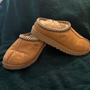 UGG Chestnut Suede Cozy Slippers